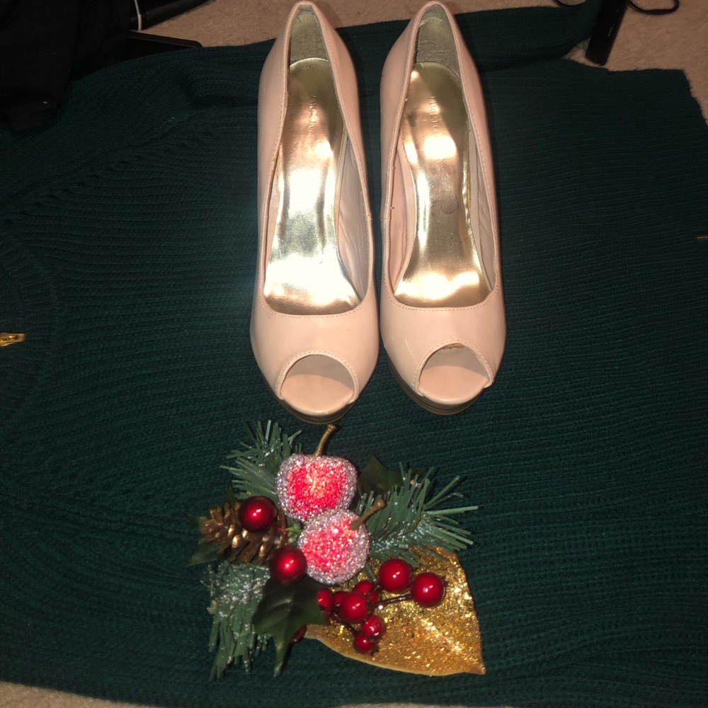 * 5 for $25! ** baby pink wooden open toe heels